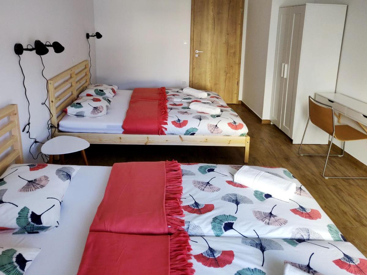 Rogatec Pubyland Rooms & Apartments מראה חיצוני תמונה