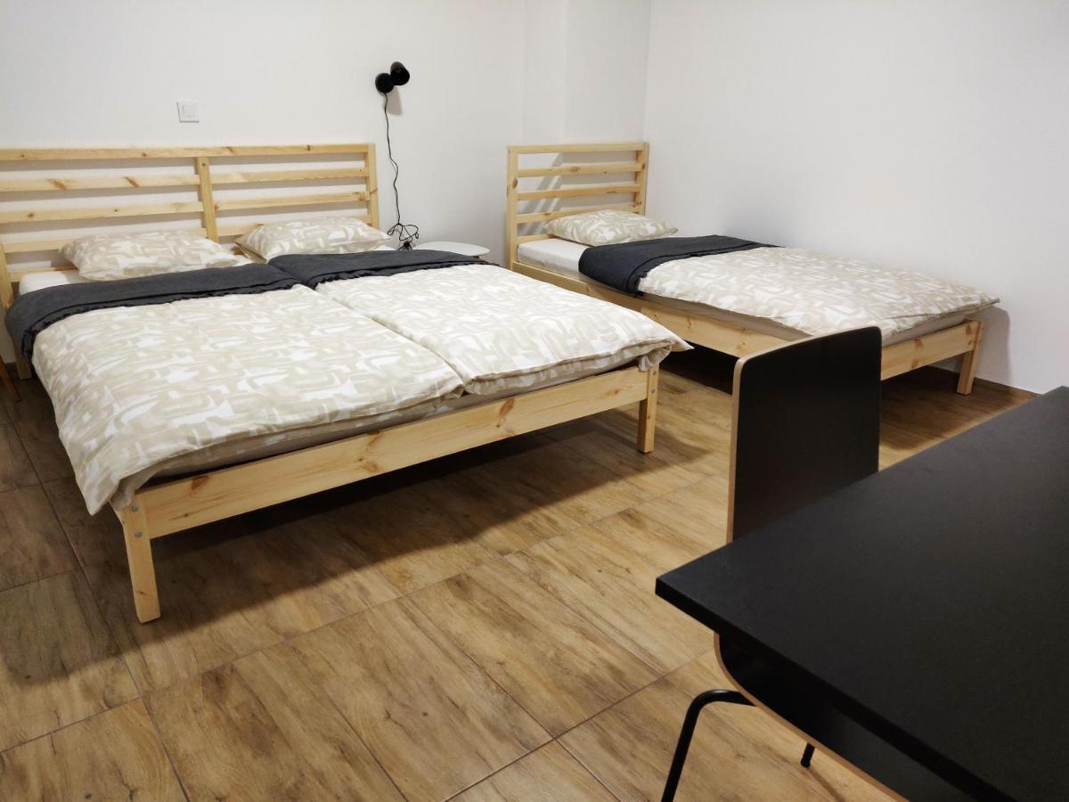 Rogatec Pubyland Rooms & Apartments מראה חיצוני תמונה