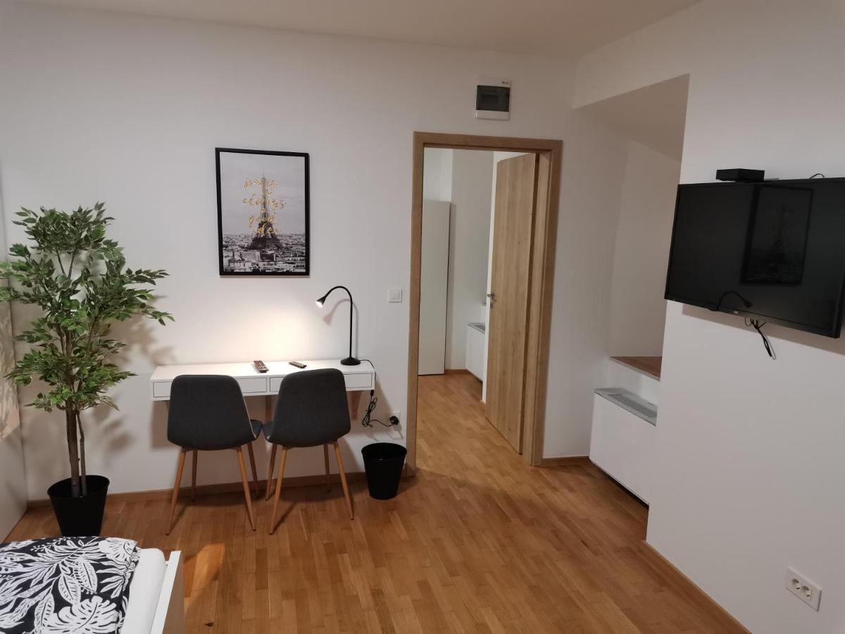 Rogatec Pubyland Rooms & Apartments מראה חיצוני תמונה